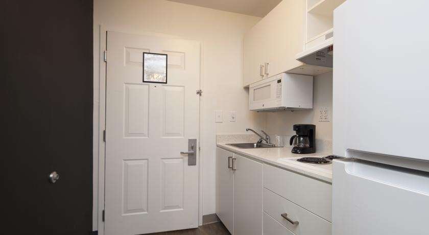 Intown Suites Extended Stay Newport News Va - I-64 Номер фото